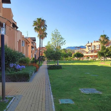 Casares Del Sol Apartment ภายนอก รูปภาพ